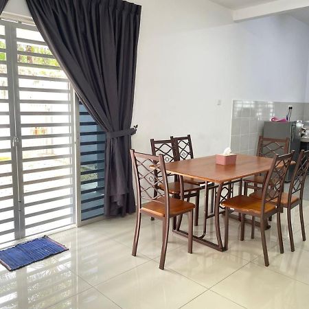 3Min To Beach Port Dickson Happy Homestay 15Pax Exterior photo